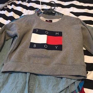 Sweatshirt crop top